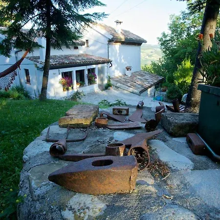 One Bedroom Appartement With Private Pool And Wifi At Sant'Agata Feltria *